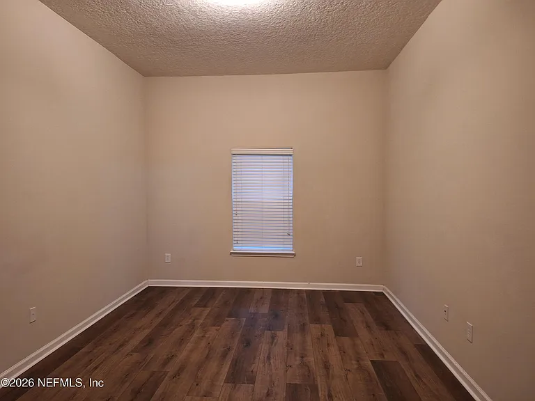 7032 Deer Lodge Cir #101 — Photo 8