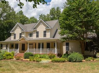 2032 Valley Springs Ct, Powhatan, VA 23139