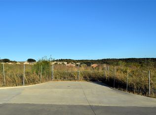 6151 Sportsmans Pkwy, Dallas, TX 75211