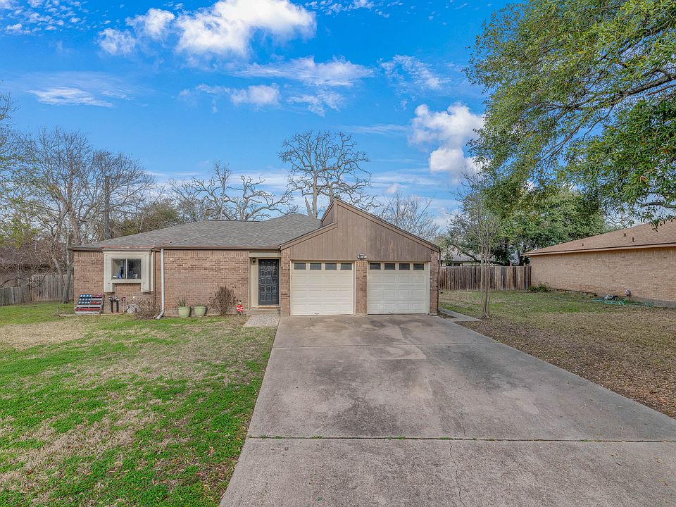 1st image of 1407 Holik Dr