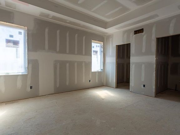 5th image of 14368 Keegan Ct