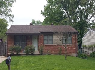 2871 Foxwood Dr, Maryland Heights, MO