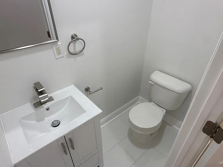 1322 S 57th St — Photo 13