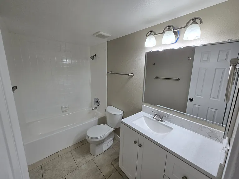 82 W Southern Ave #A — Photo 7