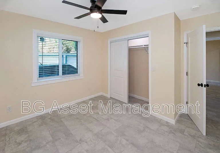 2807 Sabral Cir — Photo 11