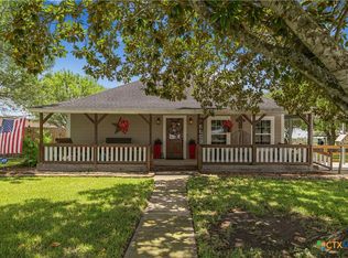 3393 State Highway 111 E, Yoakum, TX 77995