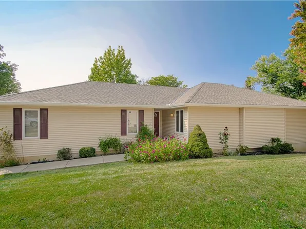 1104 Melanie Ln, Excelsior Springs, MO 64024