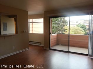 11244 Greenwood Ave N APT 206, Seattle, WA 98133