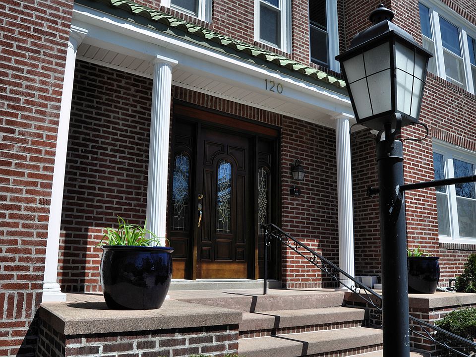 1st image of 120 S Angell St APT 1