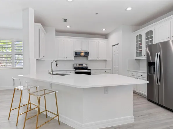 295 NE 5th Avenue #32, Delray Beach, FL 33483