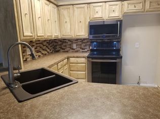 8201 Lynnhaven Ave, Lubbock, TX 79423