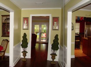 1015 Rio Lindo Dr, Jacksonville, FL 32207