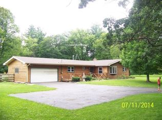 9001 Thompson Rd, Woodstock, IL 60098