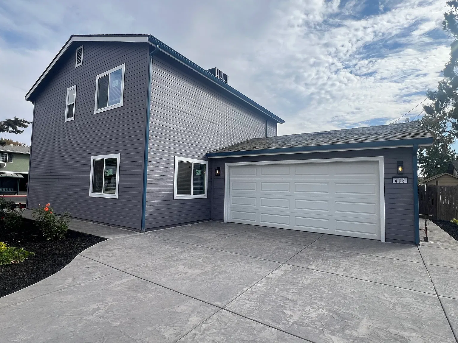 3 bed, 2.5 bath, $2,600 — Photo 1