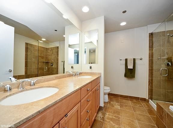 3rd image of 600 N Lake Shore Dr APT 1208
