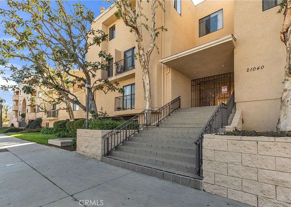1st image of 21040 Parthenia St APT 25