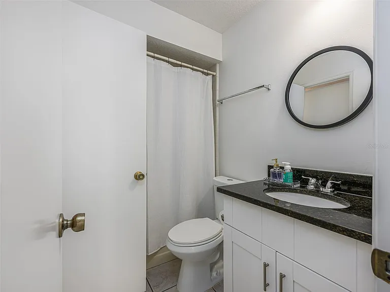 2383 Sun Valley Cir — Photo 5