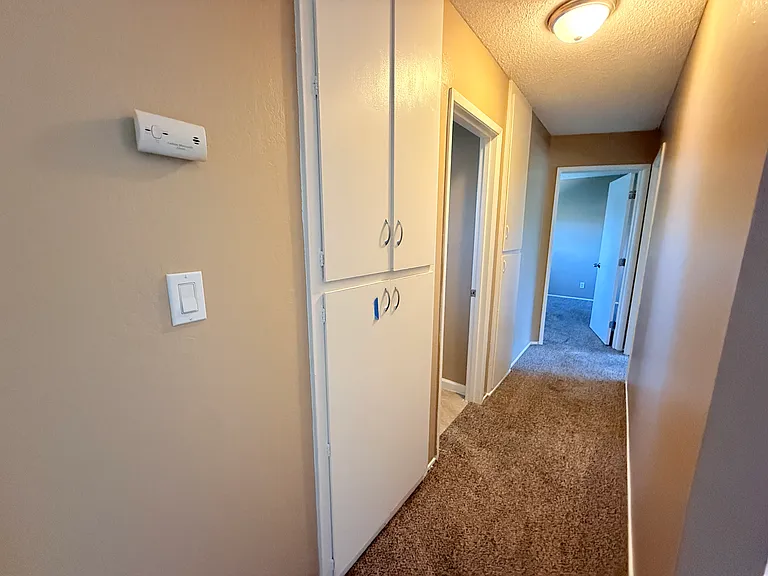 6881 Kettering Cir — Photo 25