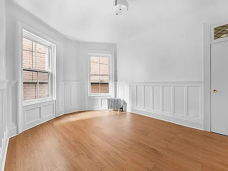 7 W 92nd St #4B — Photo 1