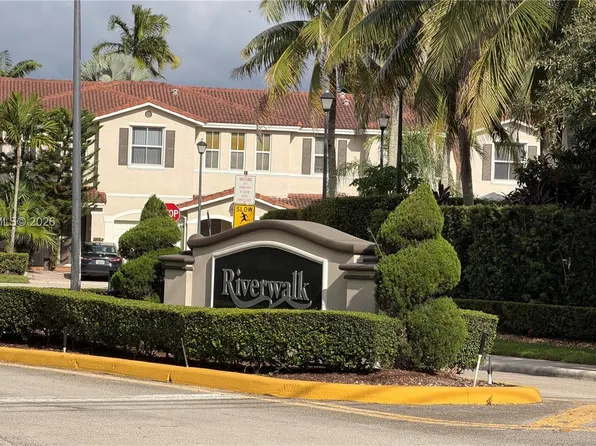 200 Riverwalk Cir, Fort Lauderdale, FL 33326