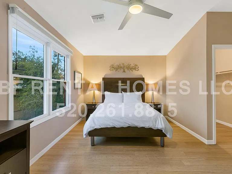 1040 N Arizona Ave — Photo 27