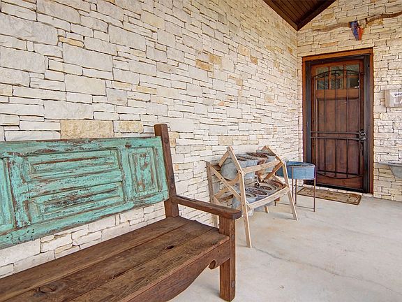3rd image of 460 Turnberry Loop