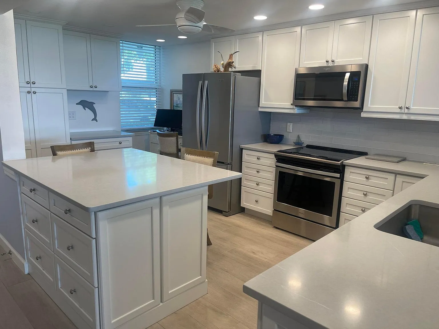 2 bed, 2.0 bath, 1236 sqft, $2,000 — Photo 4