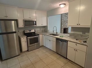 31 Capewood Ct, Spring, TX 77381