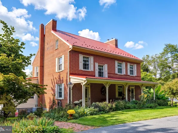 22 Junction Rd, Dillsburg, PA 17019