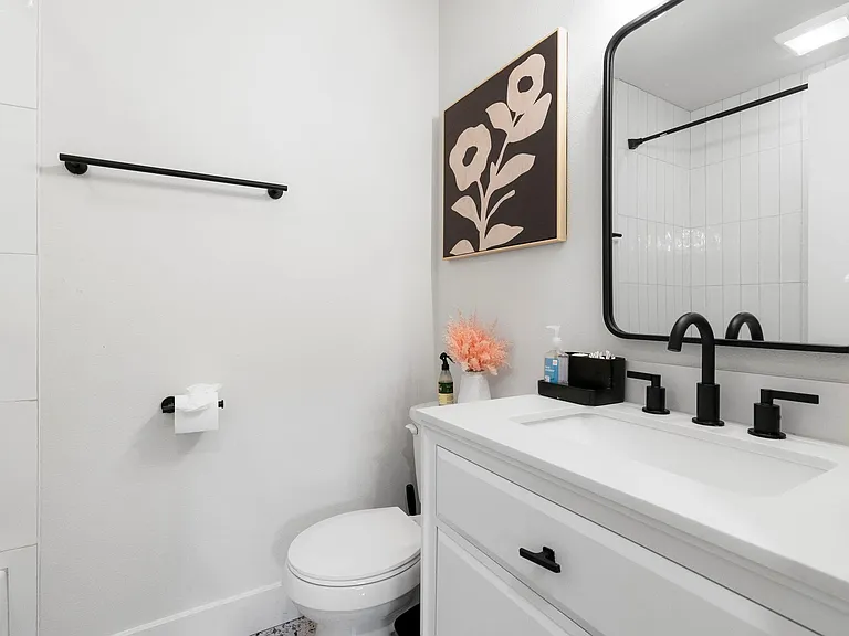 7507 Bender Dr — Photo 21