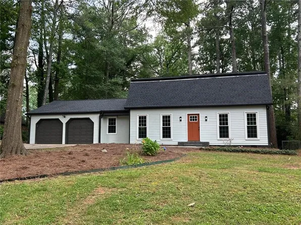 4617 Cedar Park Dr, Stone Mountain, GA 30083