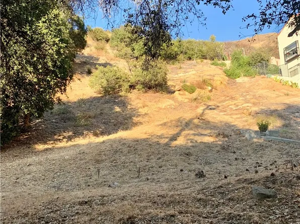 3420 Dorothy Dr #62, Calabasas, CA 91302