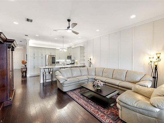 5th image of 28436 Burano DR