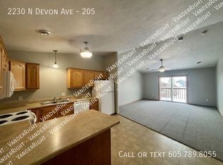 2230 N Devon Ave APT 205, Tea, SD 57064