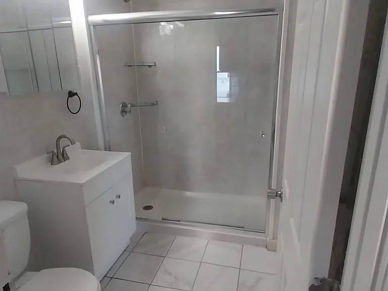 257 Chandler St #1-L — Photo 11