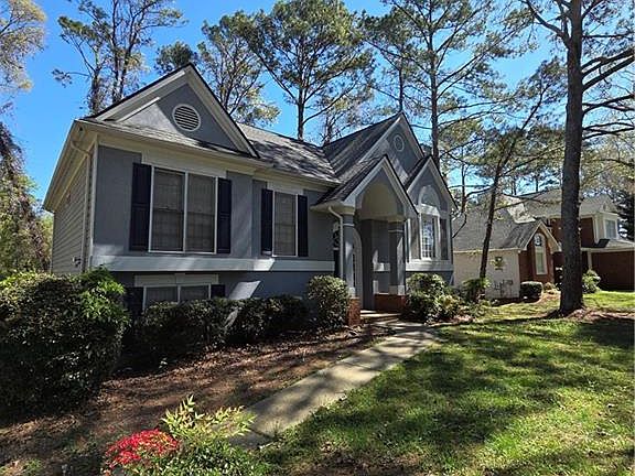 2nd image of 3860 Brookview Point