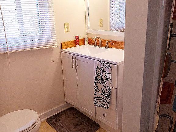 5th image of 315 Taylor St