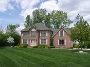 8700 Middleton Ct #2, Grosse Ile, MI 48138