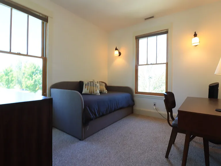 577 W Jefferson Ave — Photo 15