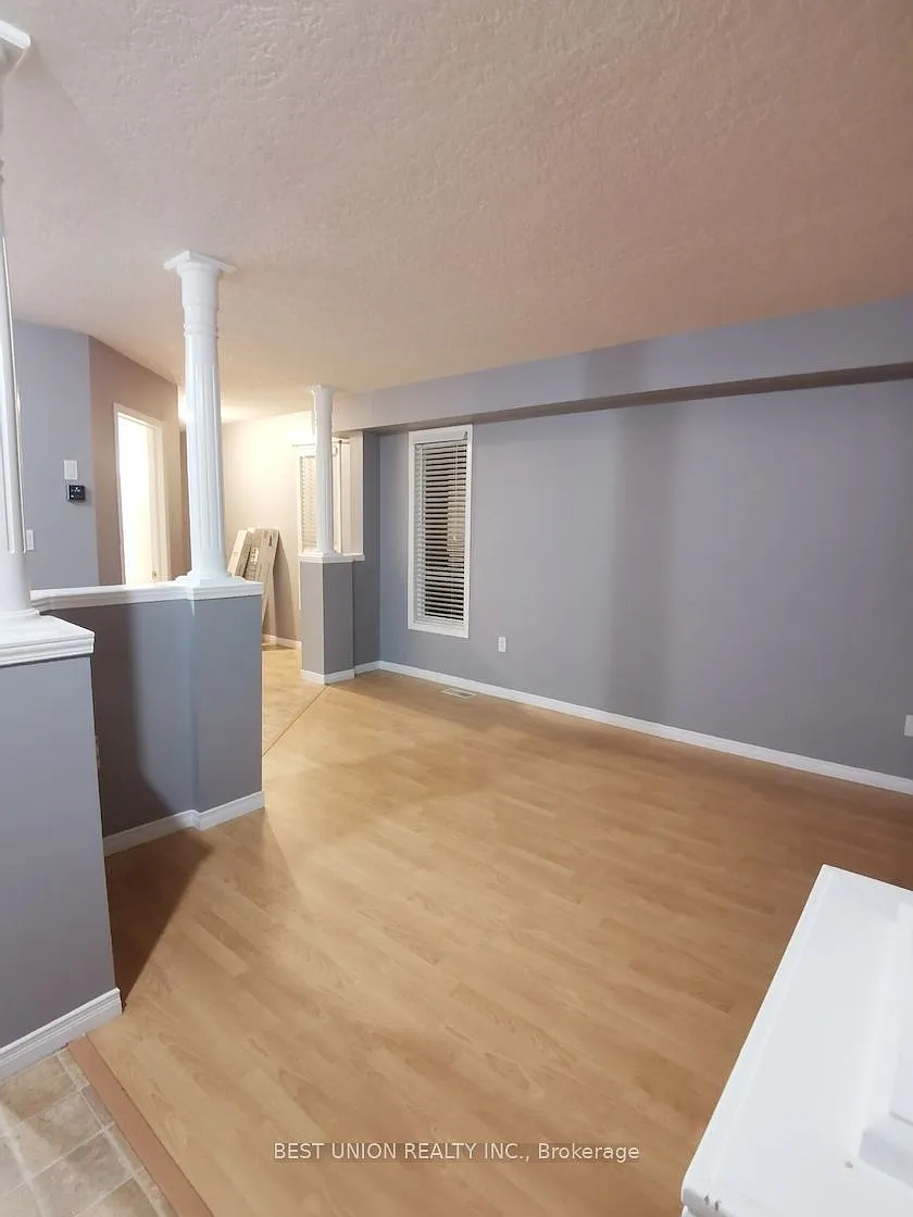 4 bed, $3,295 — Photo 2