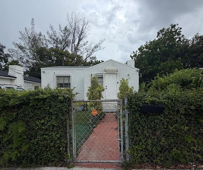 1st image of 1176 NW 58th Ter