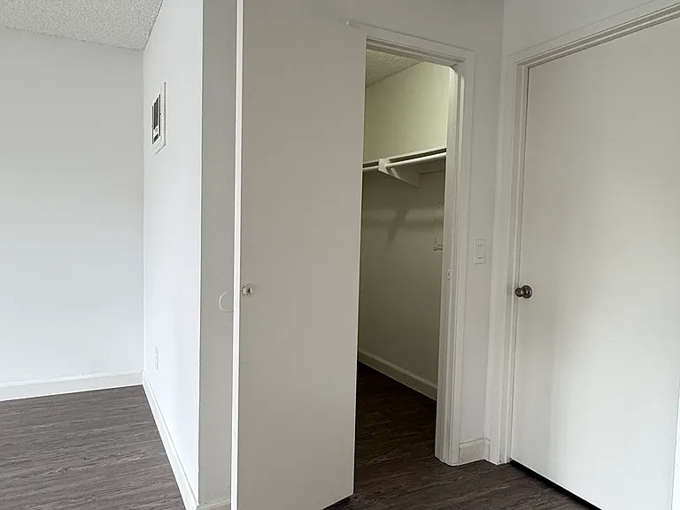 9056 Gramercy Dr #23 — Photo 25