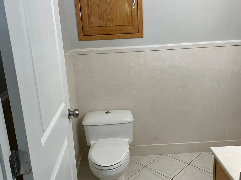 2204 Indiana Ave — Photo 22