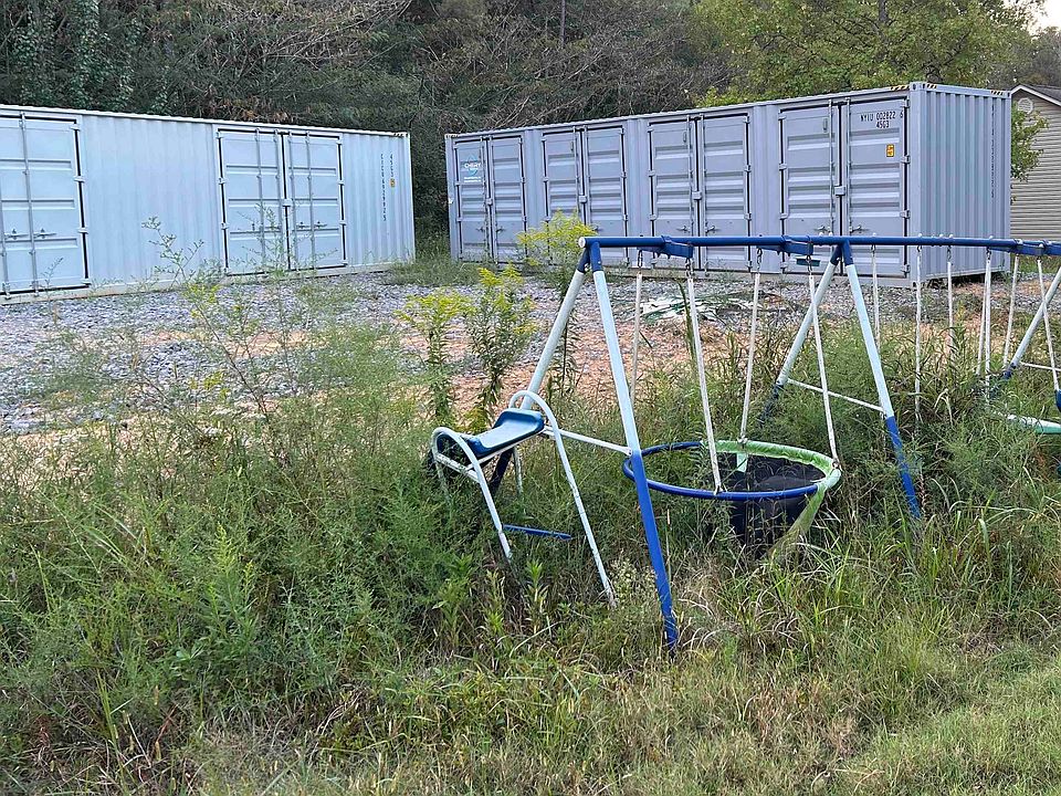 2nd image of 1005 County Road 1303