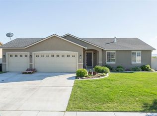5712 Belmont Dr, Pasco, WA