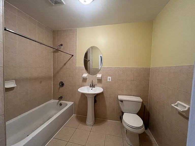 1603 Bergen St #1 — Photo 10