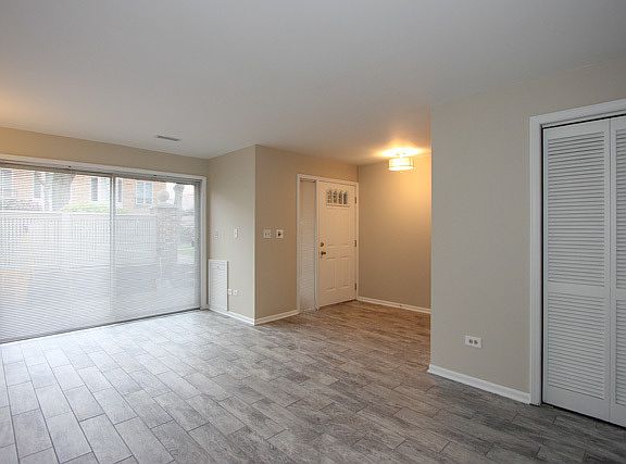 5th image of 103 Bishop Quarter Ln