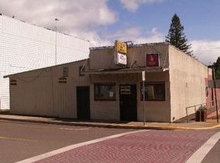 337 Main St, Riddle, OR 97469