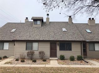 425 Ponderosa Ave APT 6, O'Fallon, IL 62269
