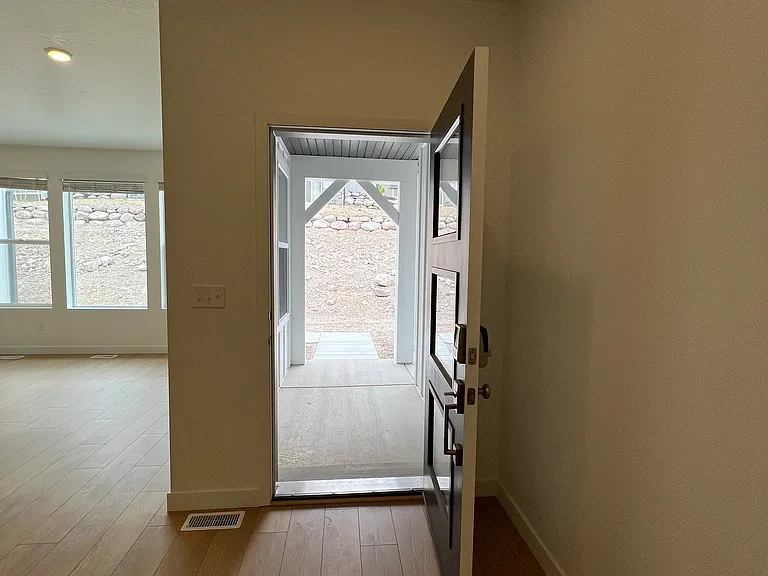 2386 Wildwood Ln — Photo 23